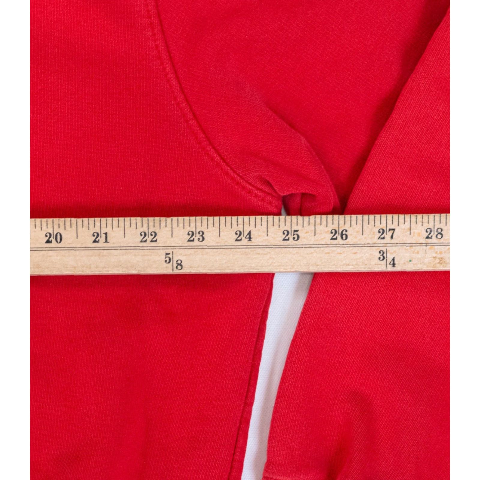 Nike VINTAGE Nike Crewneck Sweatshirt Mens XL Red 2000s Y2K Silver Tag Swoosh Distressed Sweatshirt Mens XL Red Nike"} Size US XL / EU 56 / 4 - 7 Thumbnail