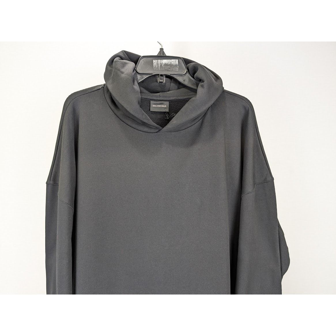 Balenciaga o1rshd1 Q:2 / Large Fit Hoodie in Black/White Size US XS / EU 42 / 0 - 7 Thumbnail