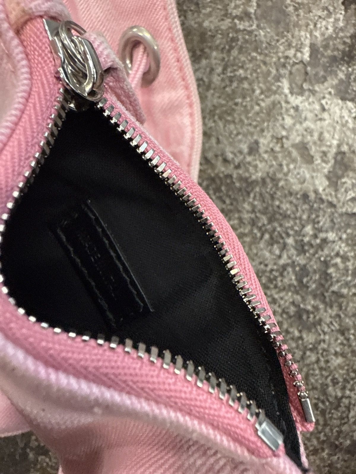 Balenciaga Balenciaga Le Cagole XS Bucket Bag BB Monogram Denim Size ONE SIZE - 11 Thumbnail