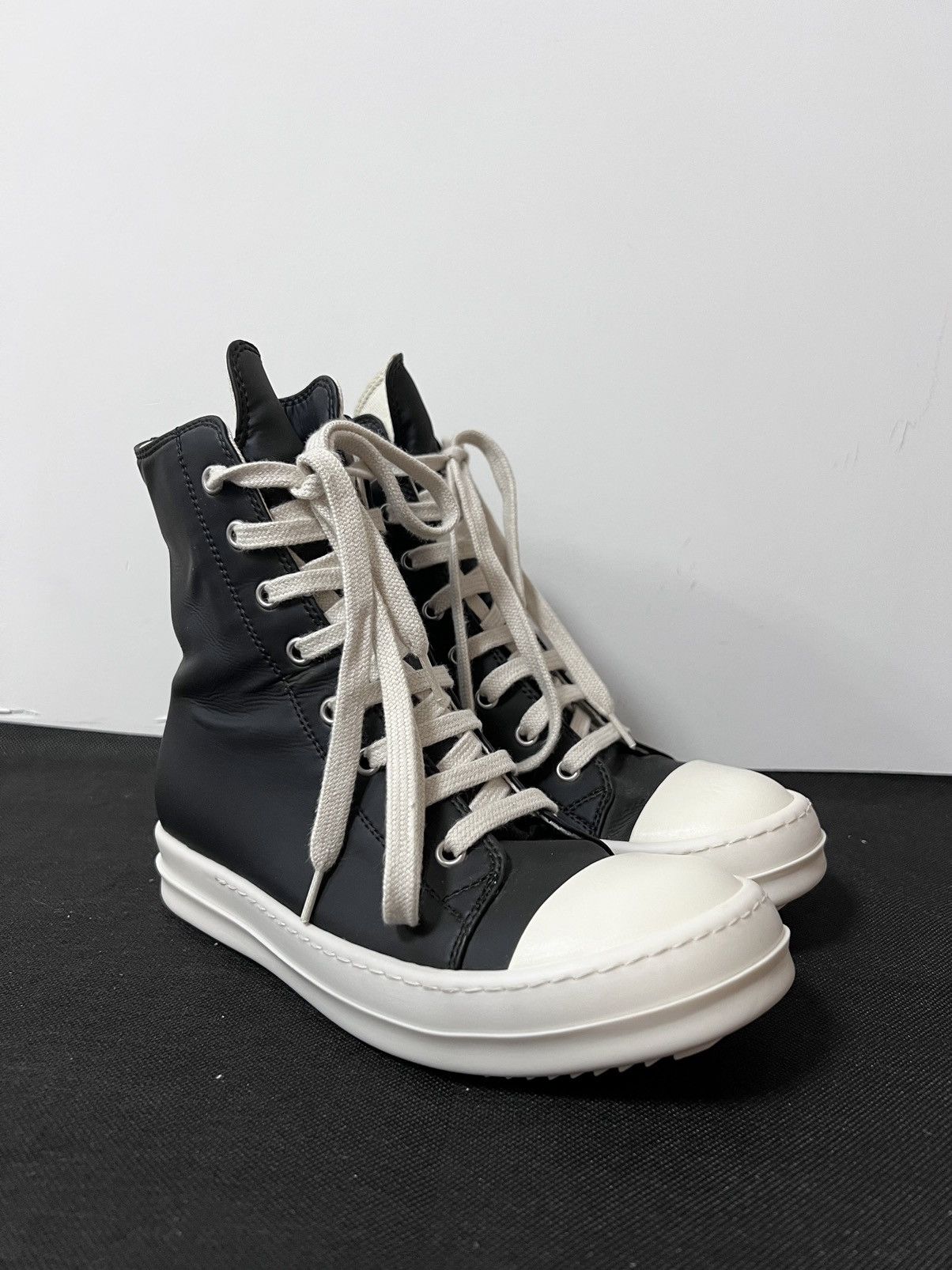 Rick Owens Drkshdw Rick owens drkshdw ramones high top sneakers sz35.5 Size US 5.5 / IT 35.5 - 5 Thumbnail