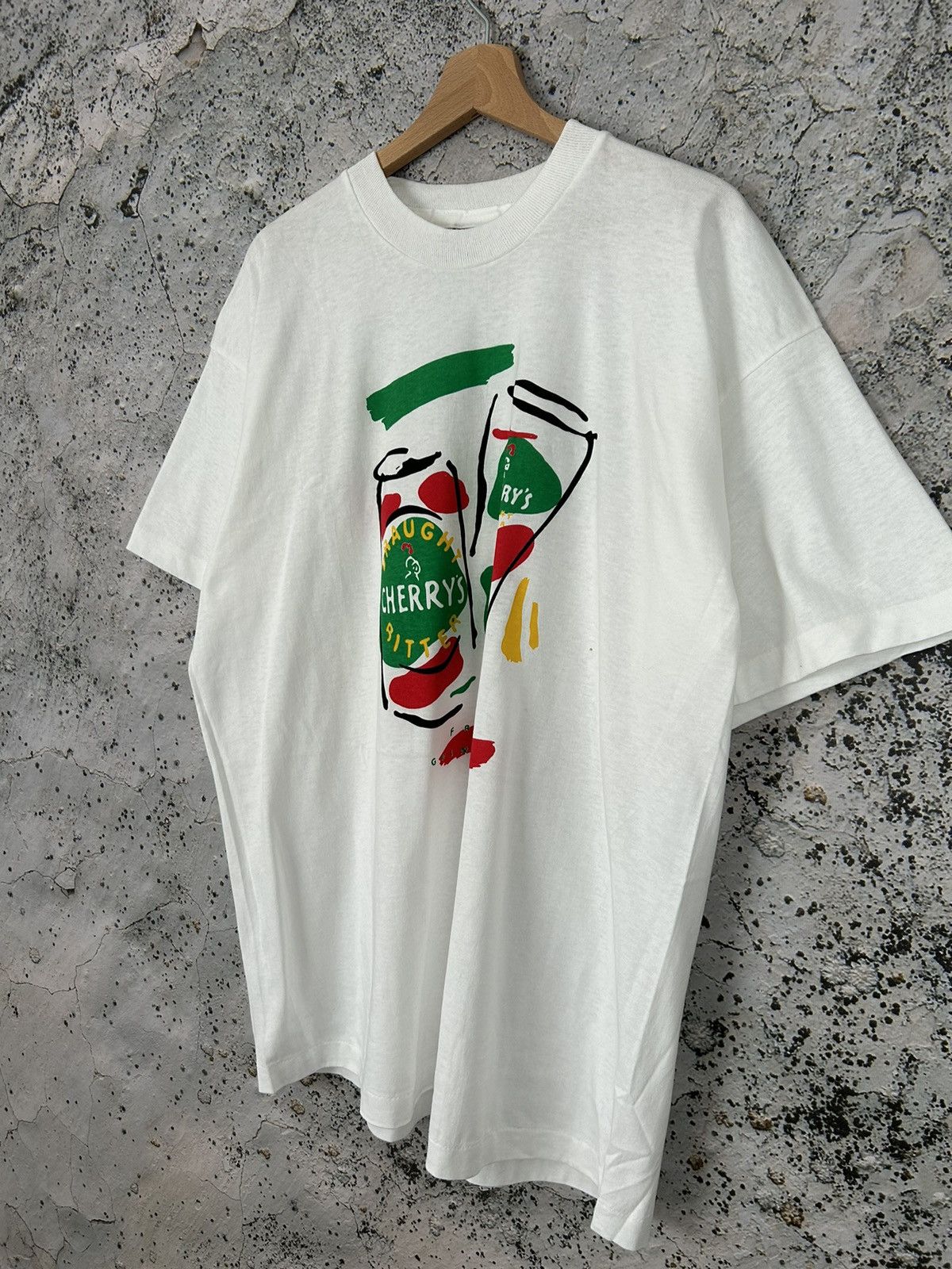 Band Tees Vintage Cherrys Beer Promo Graphic Tee Single Stitch 90s Size US XL / EU 56 / 4 - 2 Thumbnail