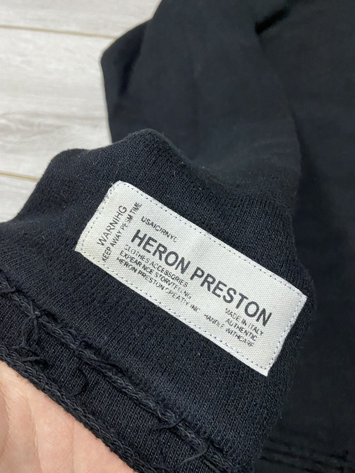 Heron Preston × Vintage Heron Preston Hieroglyph vintage turtle neck sweate Size US L / EU 52-54 / 3 - 8 Thumbnail