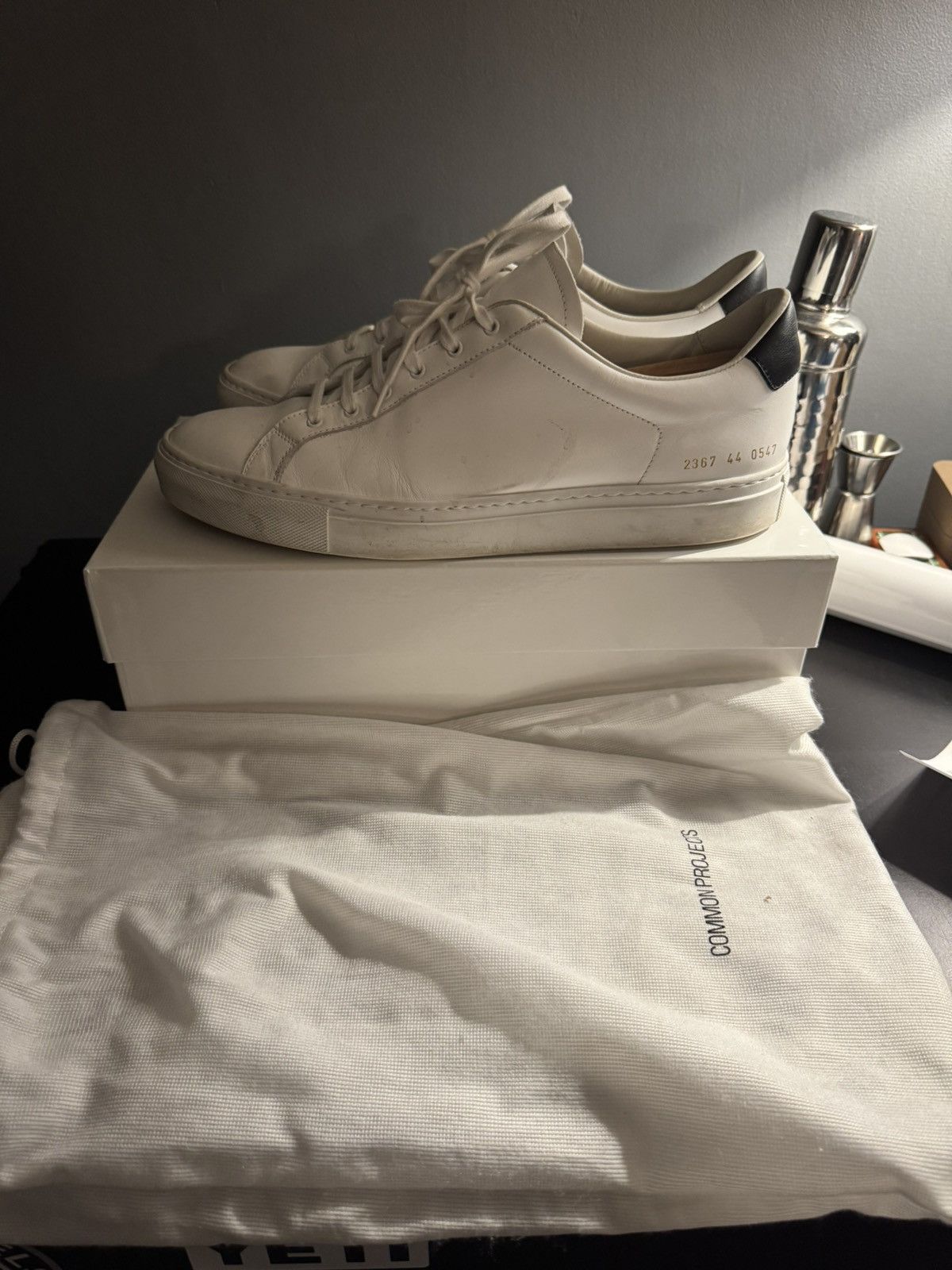 Common Projects Common project retro low white black Size US 11 / EU 44 - 1 Thumbnail