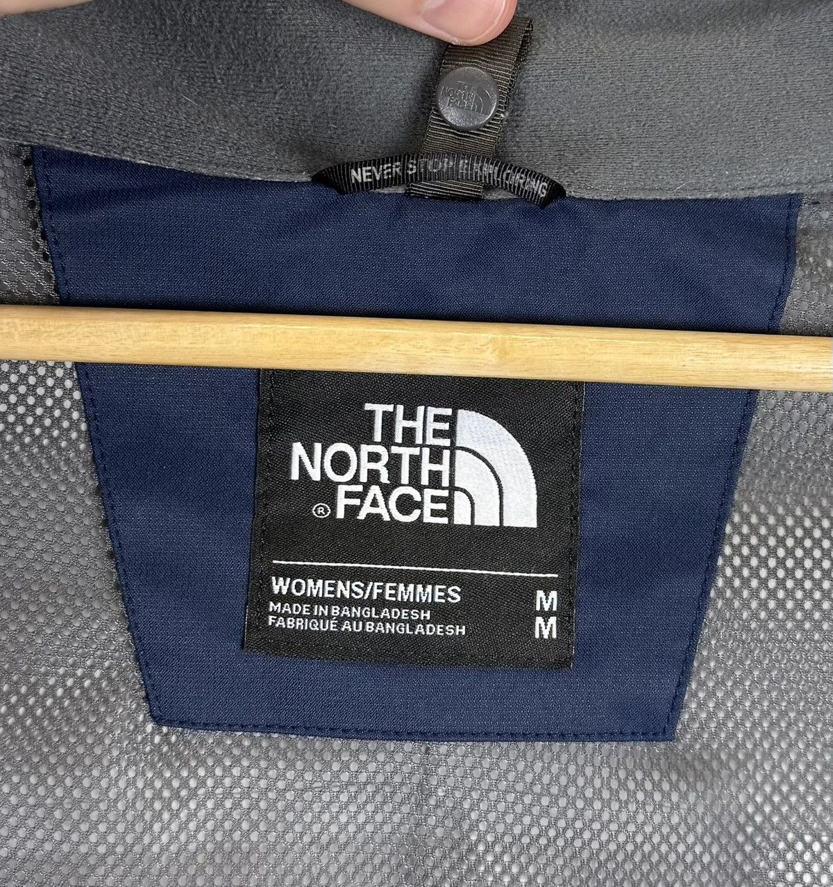 The North Face The North Face DryVent Full Zip Jacket Women’s Size M Blue Size M / US 6-8 / IT 42-44 - 10 Thumbnail