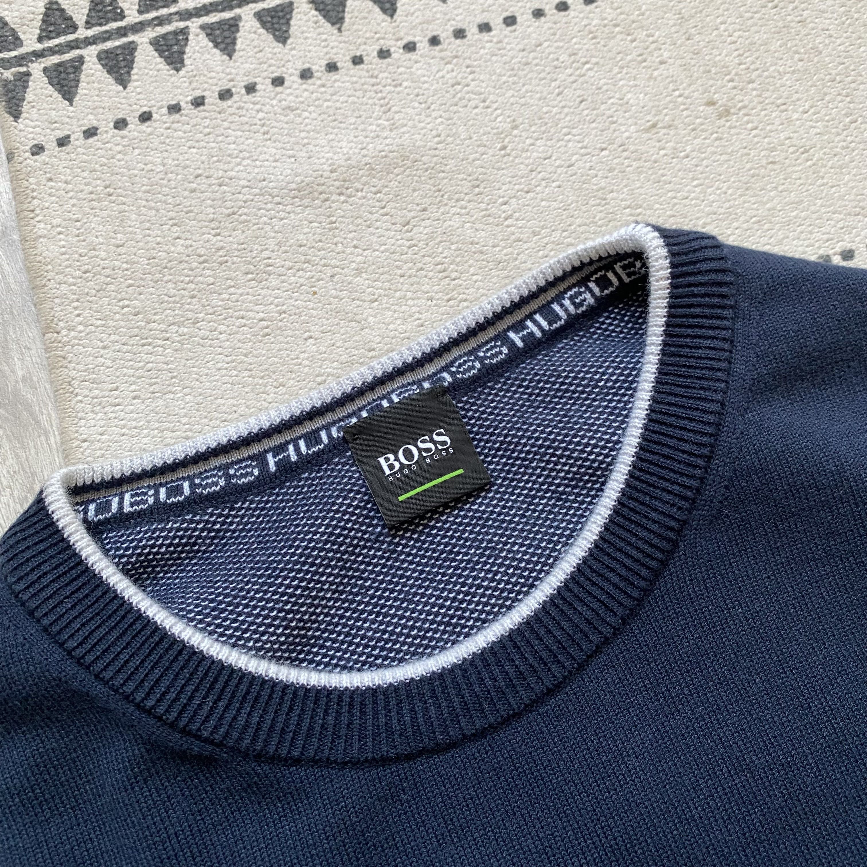 Hugo Boss 👔 Hugo Boss Classic sweater light mini logo oldmoney Size US M / EU 48-50 / 2 - 4 Thumbnail