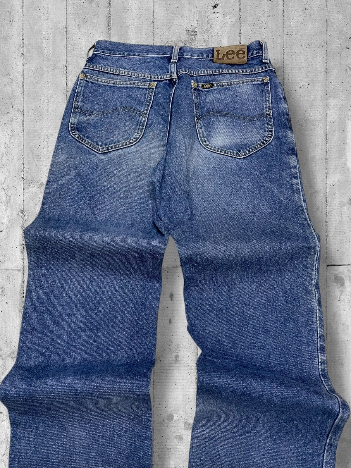 Designer × Lee × Vintage Vintage 1990s Designer Lee Raw Blue Denim Vintage Style Size US 27 - 11 Thumbnail
