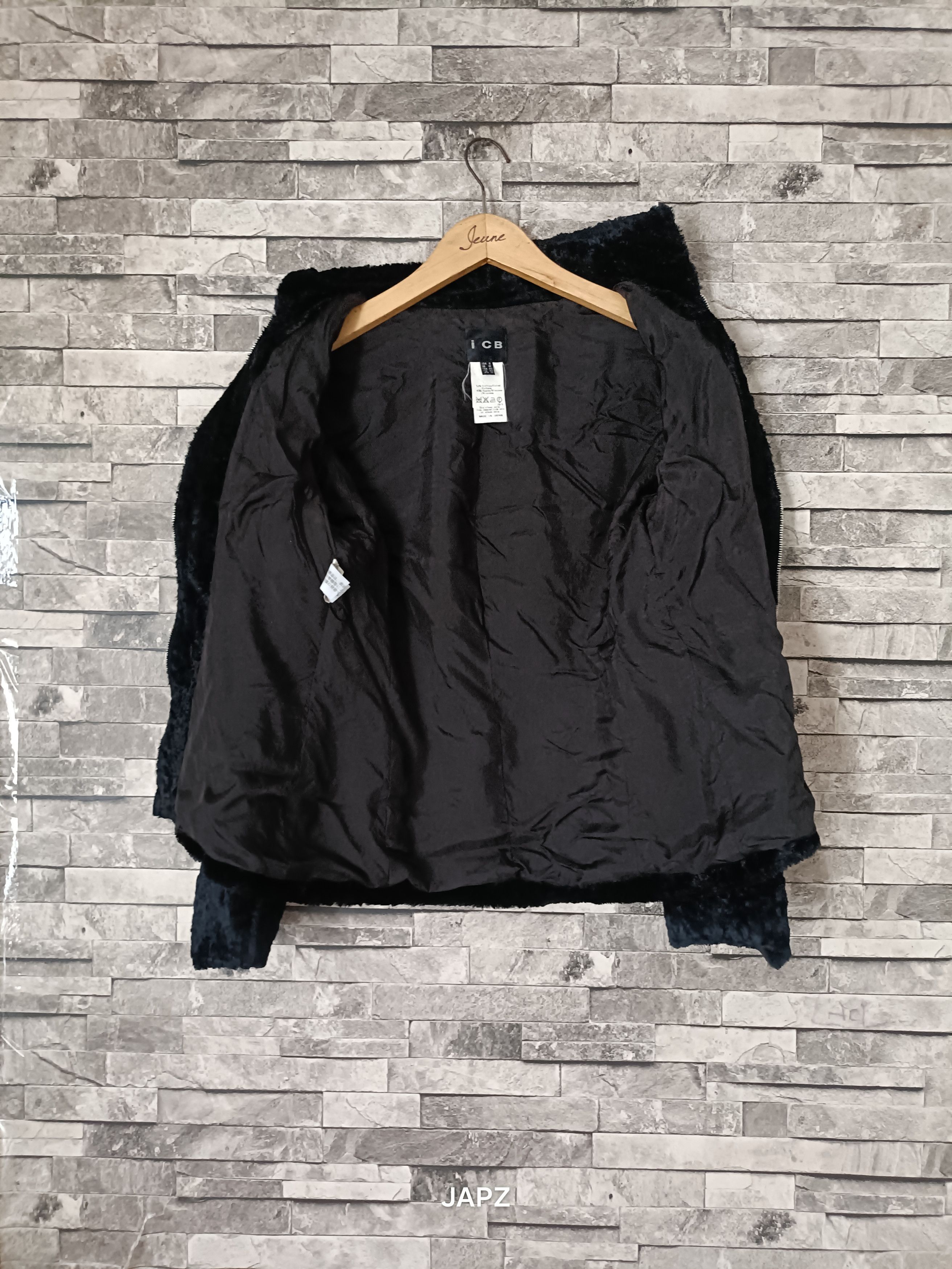 Japanese Brand International concept brand faux fur jacket Size M / US 6-8 / IT 42-44 - 6 Thumbnail