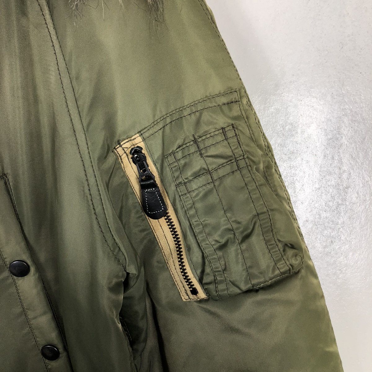 Avirex 🔥90s Bondage Riot Riot Bomber Jacket Avirex Mink Fur Hoodie Size US S / EU 44-46 / 1 - 14 Thumbnail