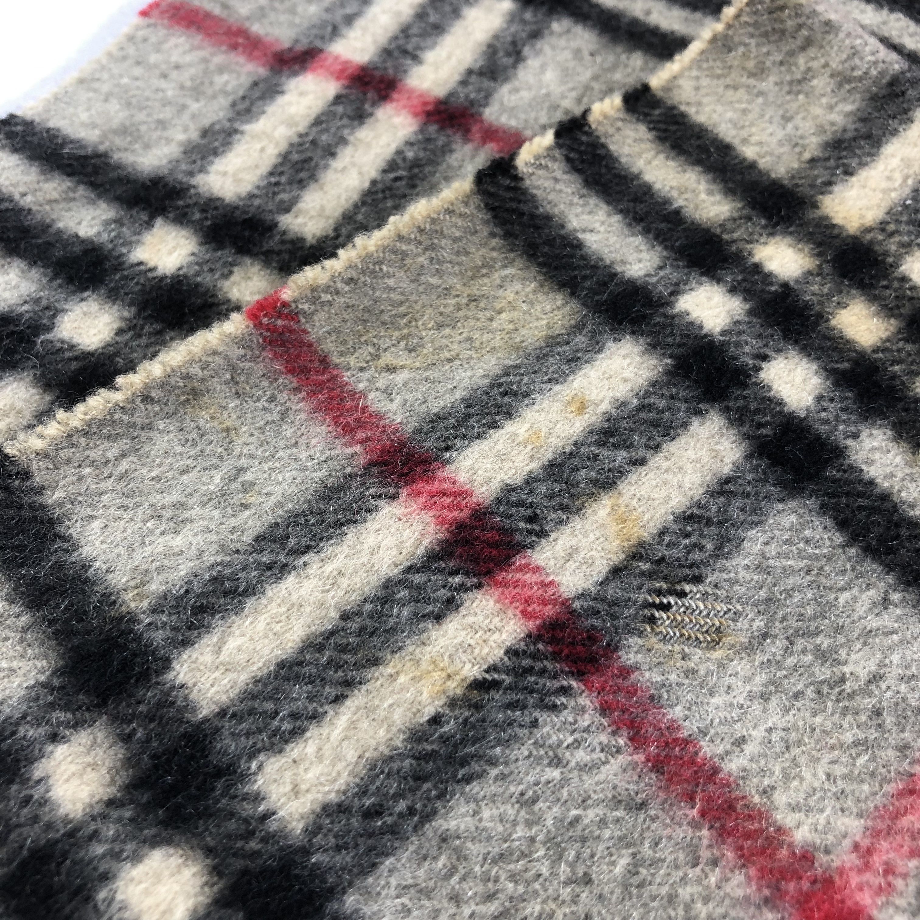 Burberry Burberry Grey Nova Check Cashmere Scarf Muffler V1448 Size ONE SIZE - 7 Thumbnail