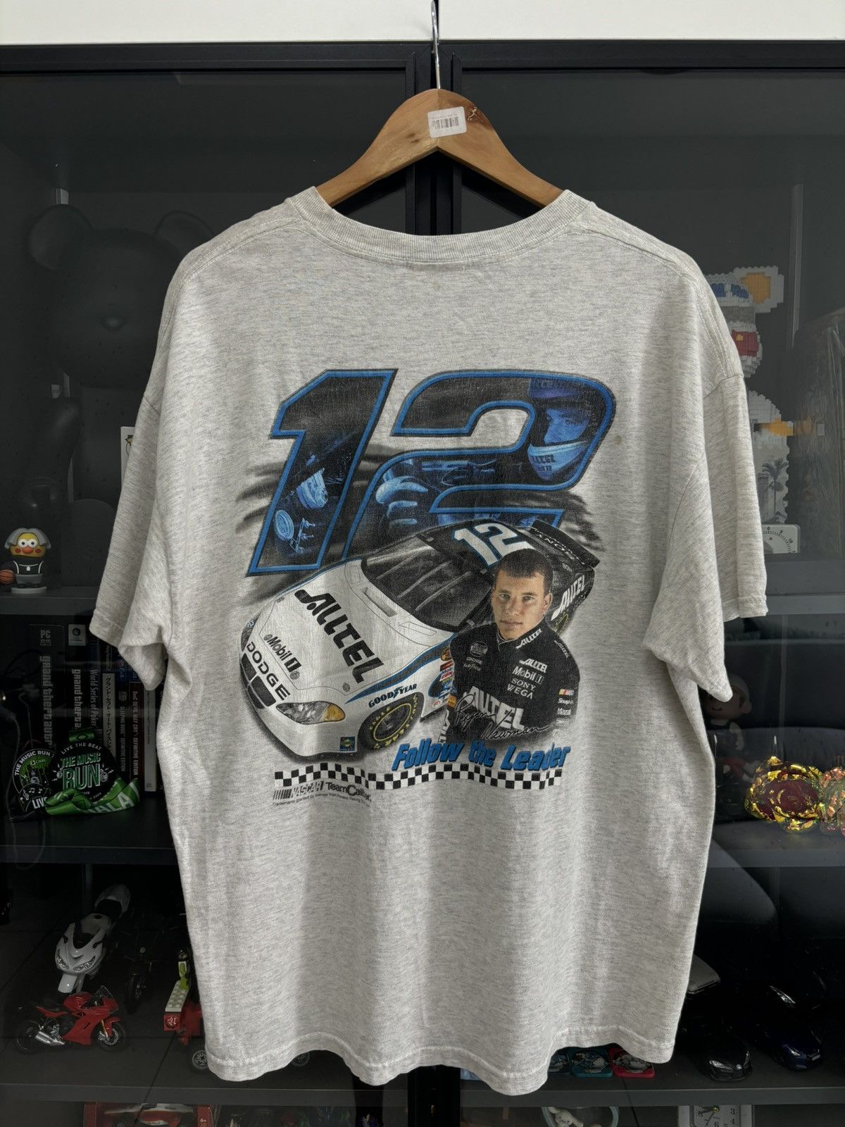 Vintage Vintage Ryan Newman Nascar Tshirt Size US XL / EU 56 / 4 - 1 Thumbnail