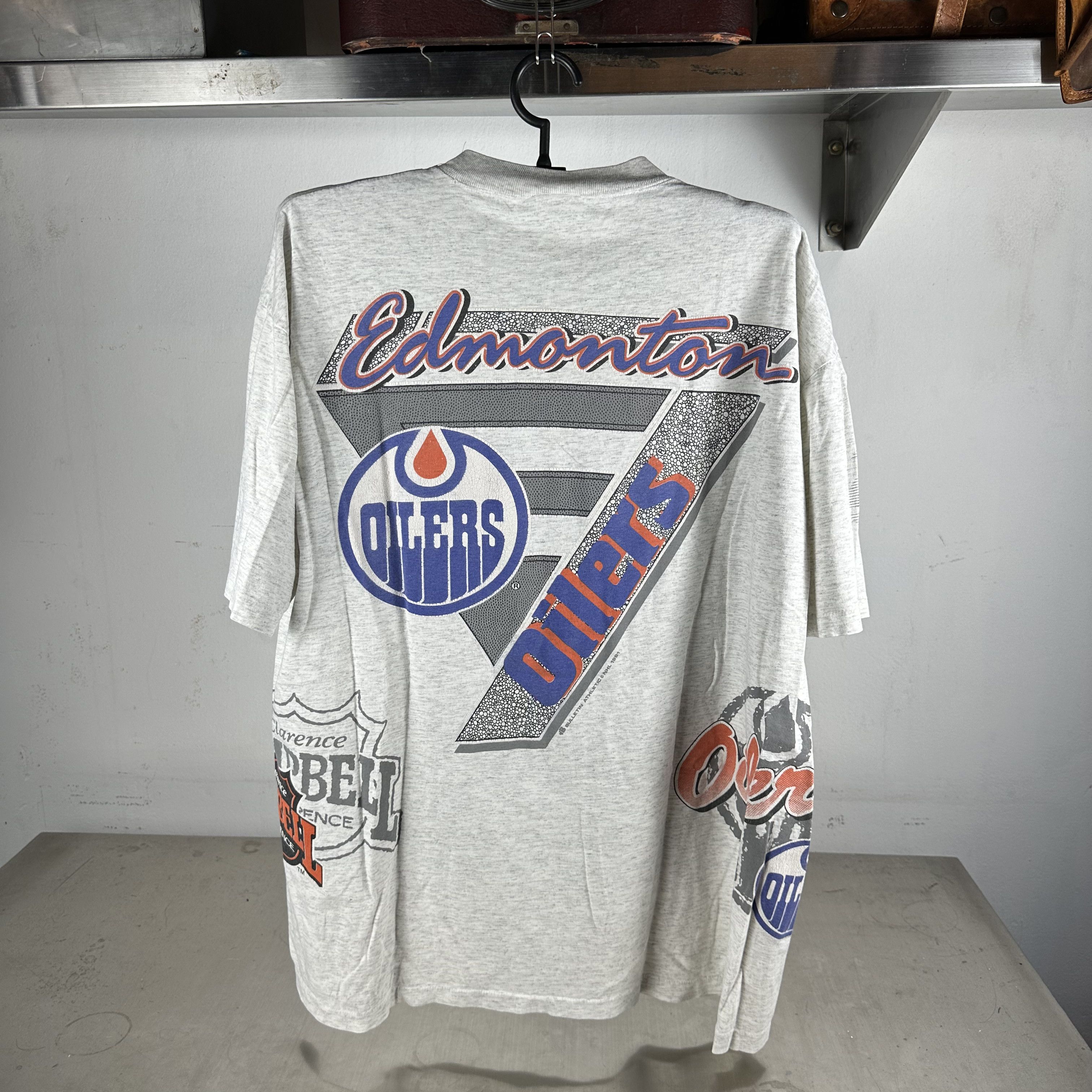 Vintage 1991 Edmonton Oilers Bulletin Athletic NHL AOP T-shirt Size US XL / EU 56 / 4 - 3 Thumbnail