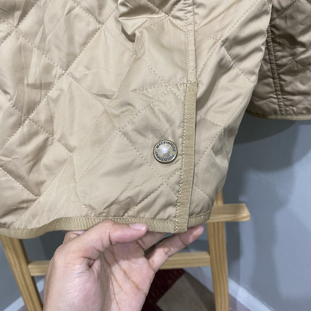 Mackintosh Mackintosh Philosophy Diamond Quilted Hooded Jacket Beige Size US S / EU 44-46 / 1 - 14 Thumbnail