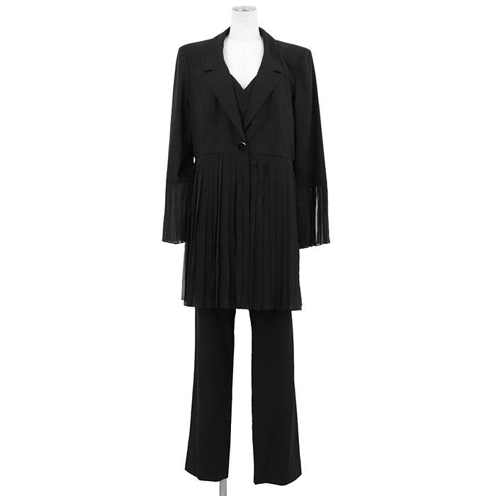 Chanel Chanel Chanel Wool Silk Three Piece Set Textile Suits 01P P17313 DUTY FREE for USA Size ONE SIZE - 1 Thumbnail