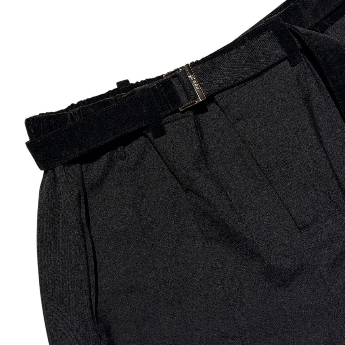 Sacai $1,015 Tailored pleated belted shorts Size US 34 / EU 50 - 2 Thumbnail