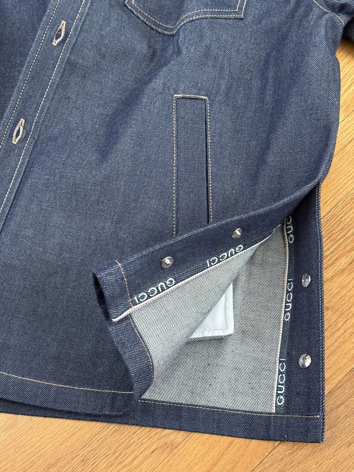 Gucci Gucci Cotton Selvedge Denim Shirt Size US M / EU 48-50 / 2 - 6 Thumbnail