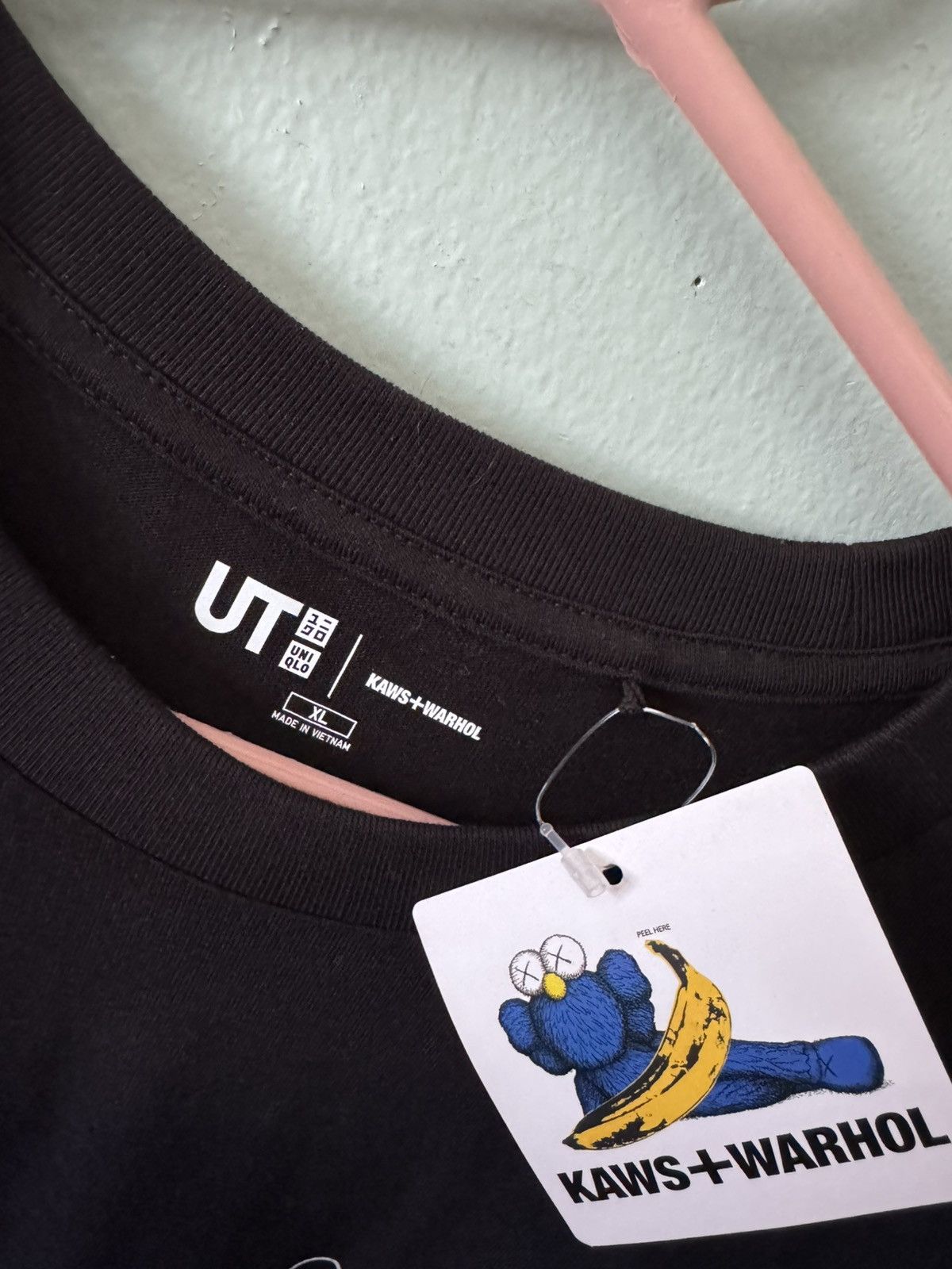 Andy Warhol × Kaws × Uniqlo Kaws x Andy Warhol Tee Size US XL / EU 56 / 4 - 3 Thumbnail