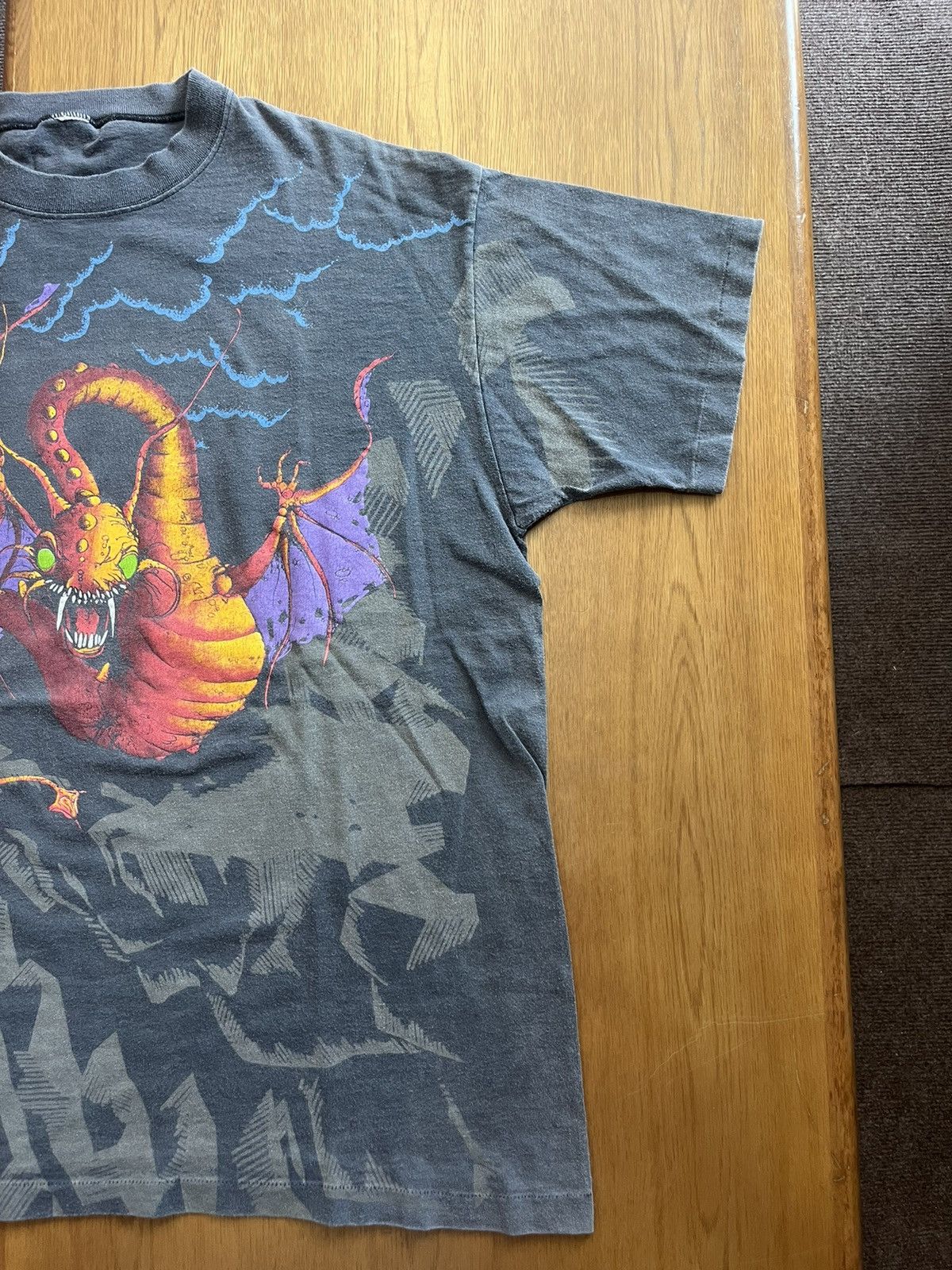 Liquid Blue Vtg Disney Jabberwocky Villains Alice in Wonderland 90’s tee Size US XL / EU 56 / 4 - 9 Thumbnail