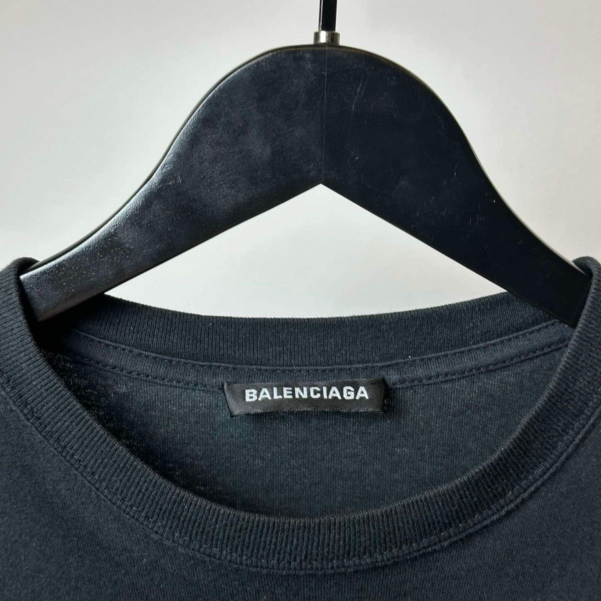Balenciaga BALENCIAGA MULTI COLLOR BIG LOGO T SHIRT Size US XS / EU 42 / 0 - 3 Thumbnail