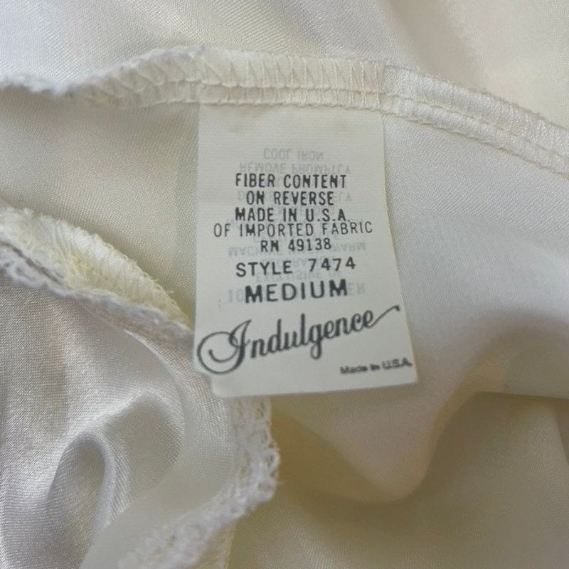 Vintage VTG INDULGENCE Ivory Satin Teddy Bodysuit Lingerie (M) Y2K Size ONE SIZE - 8 Thumbnail