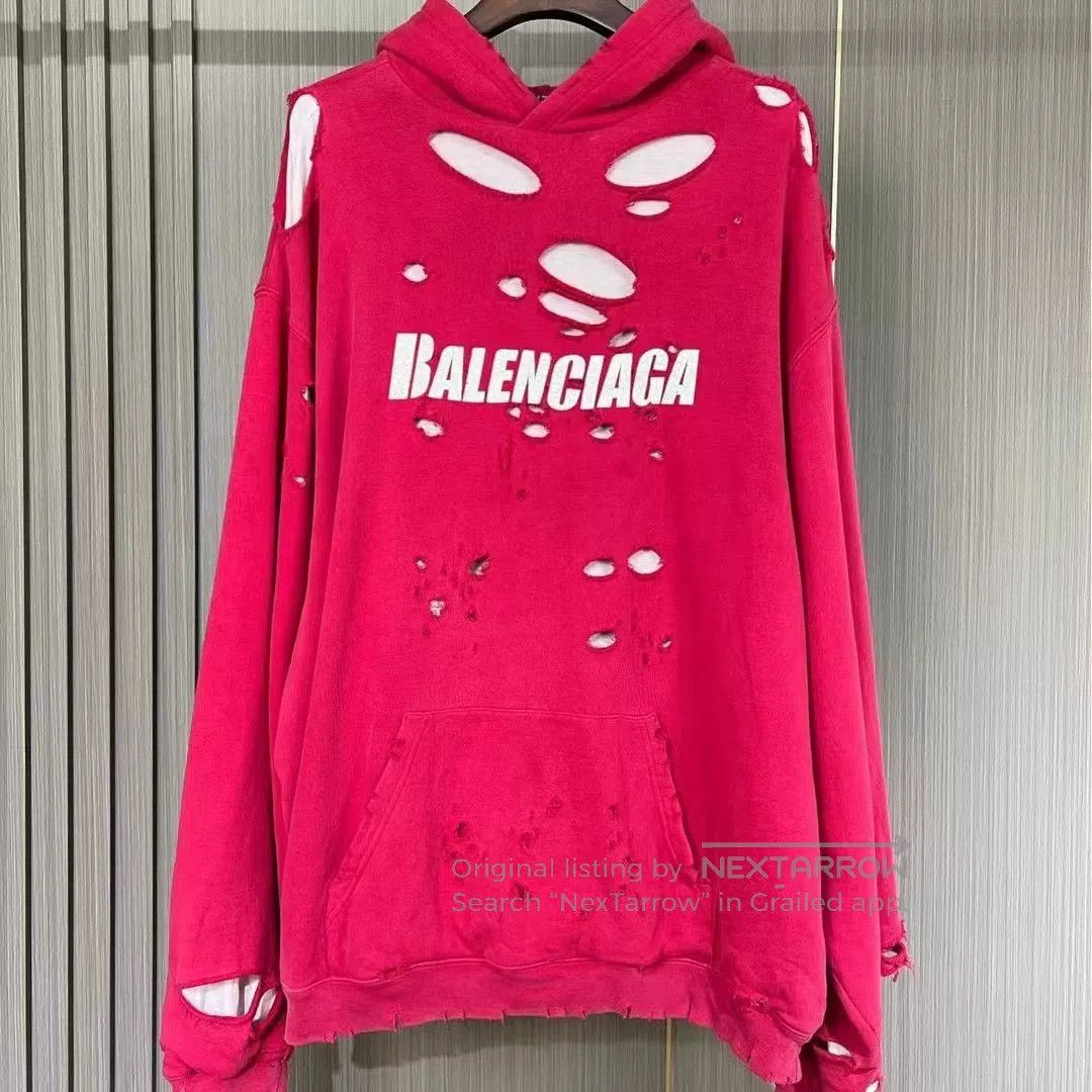 Balenciaga balenciaga red logo distressed hoodie. Size US XS / EU 42 / 0 - 1 Thumbnail