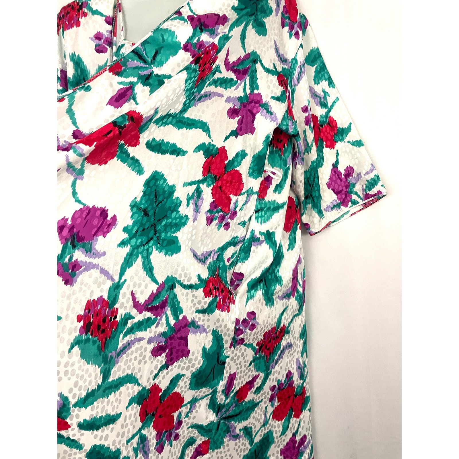Neiman Marcus VTG Neiman Marcus Floral Nightgown Robe Set Mary McFadden Size ONE SIZE - 6 Thumbnail