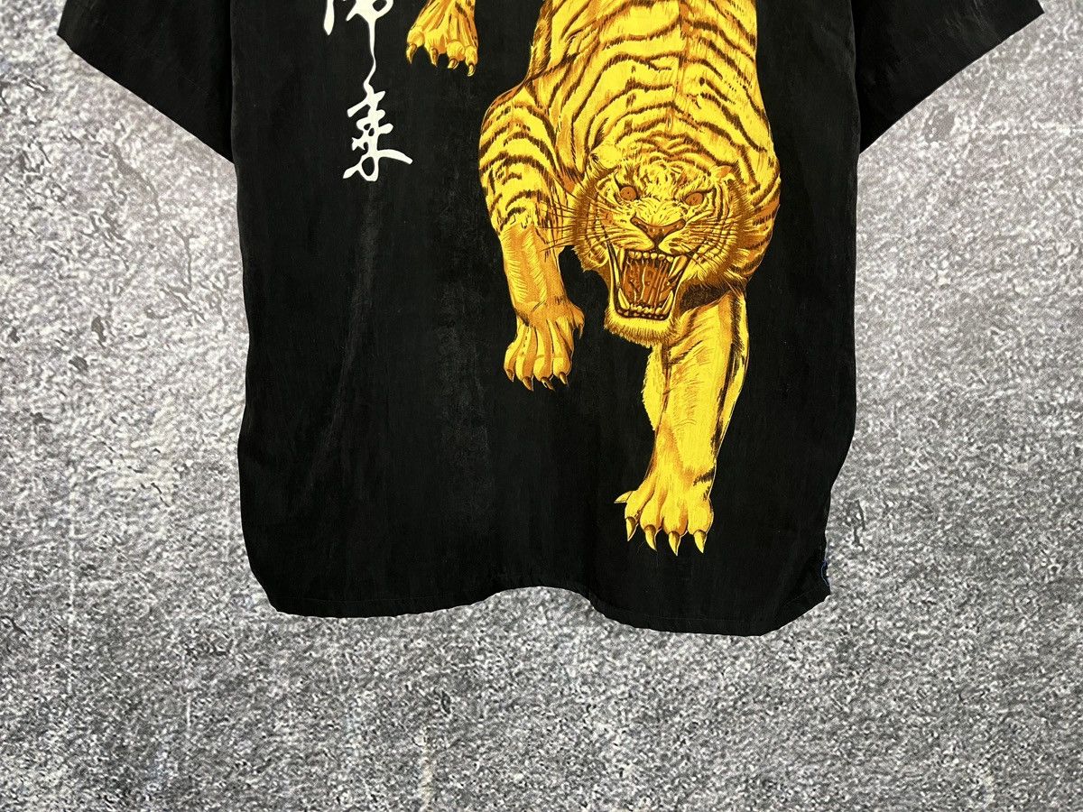 Vintage Tiger Logo Shorts Sleeve Shirt Japanese Style Crazy Y2K XXL Size US XXL / EU 58 / 5 - 8 Thumbnail