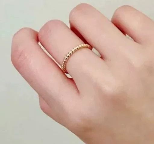 Van Cleef & Arpels Van Cleef Arpels 18k Gold Ring 47 Size ONE SIZE - 1 Thumbnail