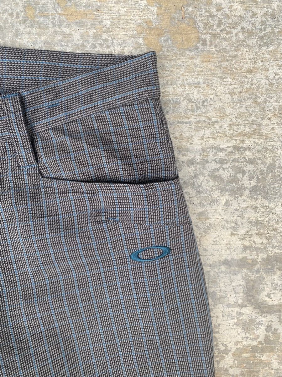 Oakley Oakley checker grey golf flare pamts Size US 31 - 4 Thumbnail