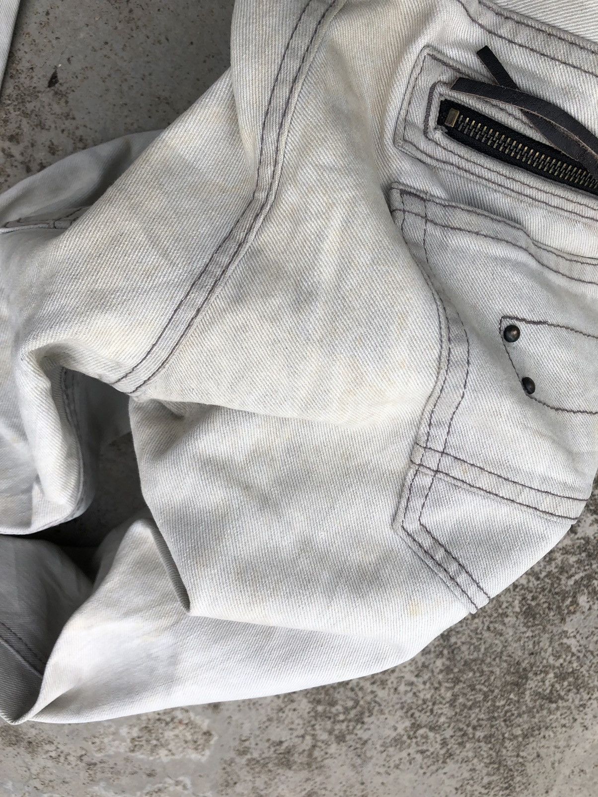 Tete Homme FLARED DIRTY YELLOWISH JEANS BY TETE HOMME Size US 34 / EU 50 - 14 Thumbnail