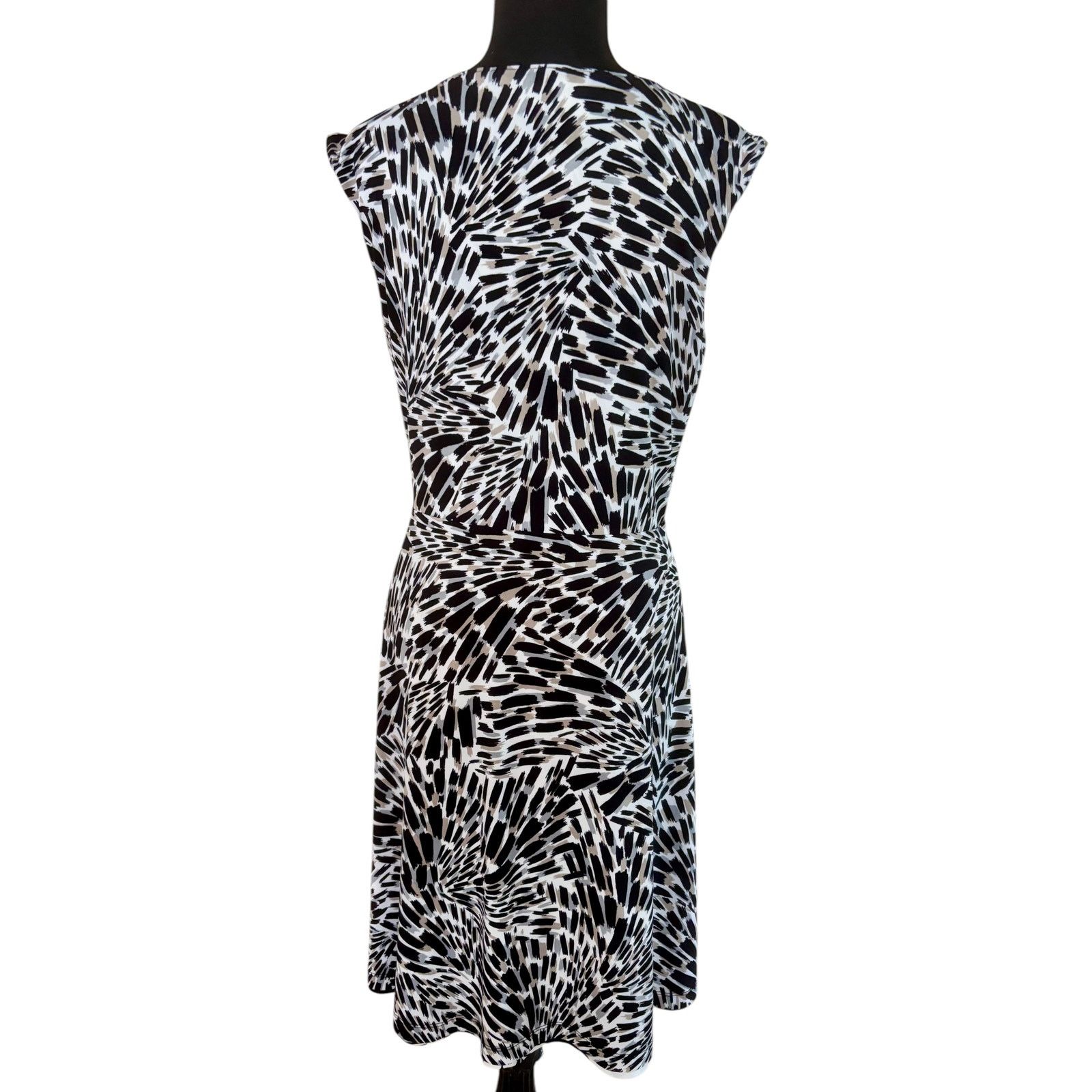 White House Black Market WHBM White House Black Market Faux Wrap Reversable Dress Size L / US 10 / IT 46 - 8 Thumbnail