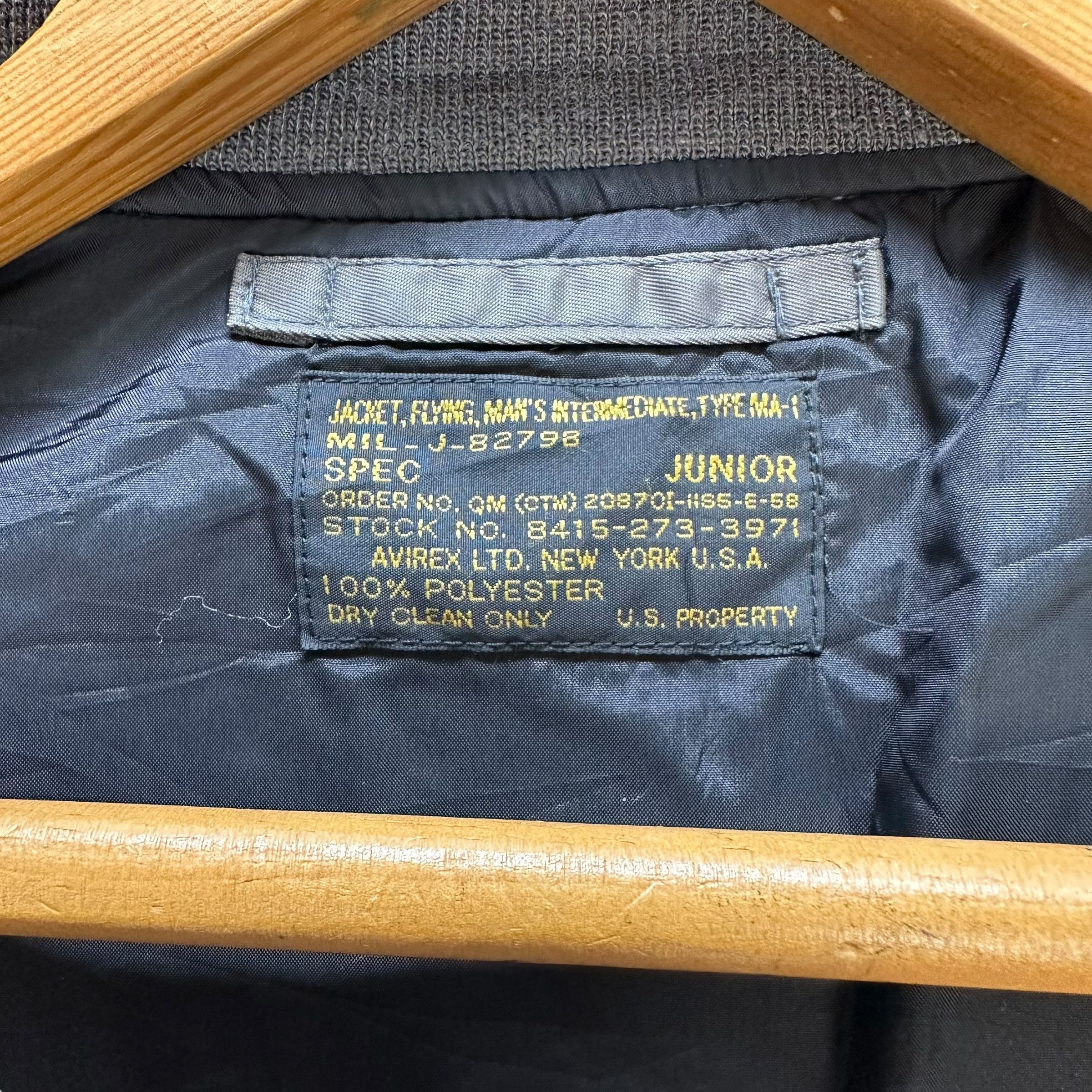 Avirex AVIREX USA Big Logo Junior MA-1 Bomber Jacket #A42-0949 Size US XXS / EU 40 - 11 Thumbnail