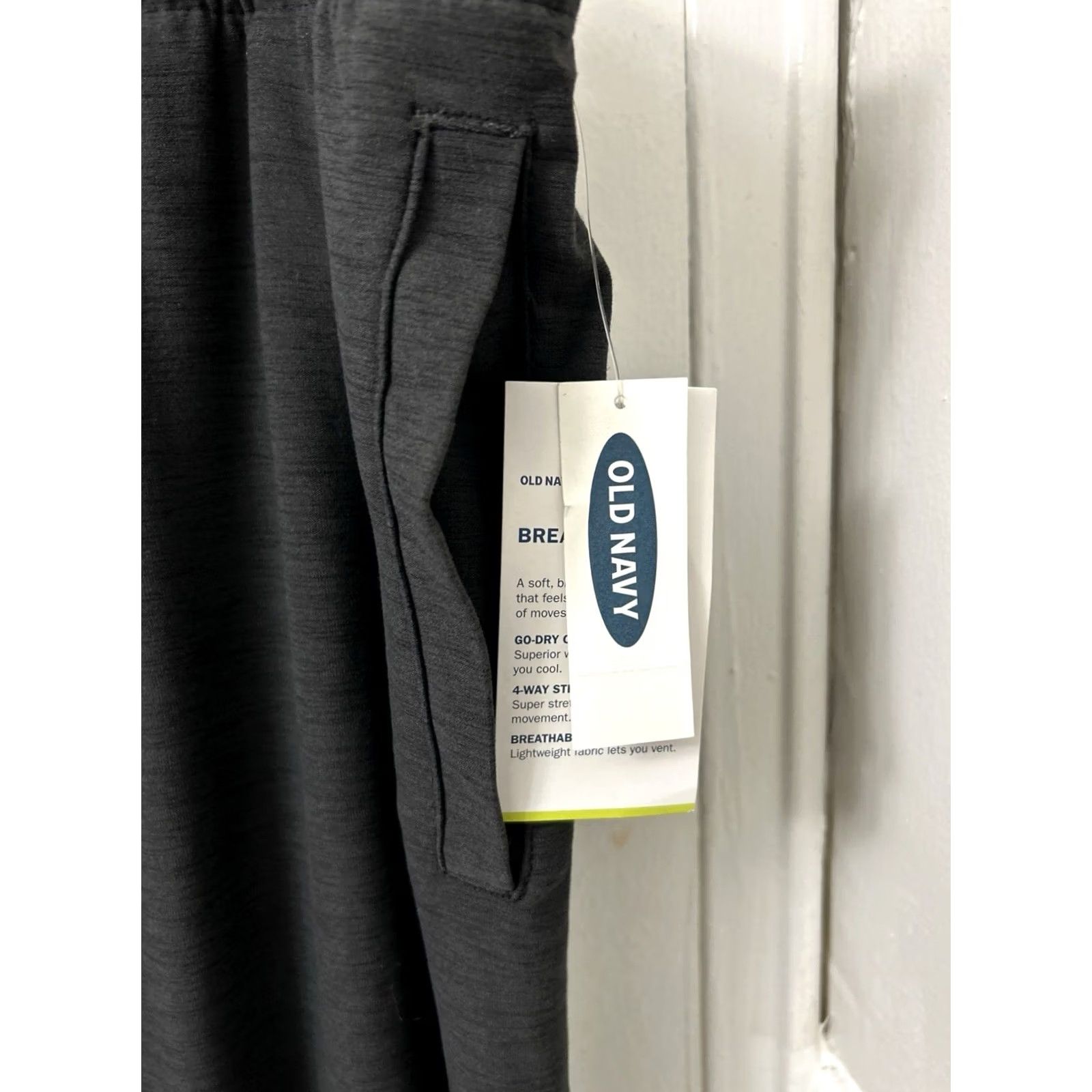 Old Navy Old Navy Active Jogger Pants Mens XXL Black Breathable Go Dry Performance Pants Sweatpants Regular Inseam 30" Size US 39 - 4 Thumbnail