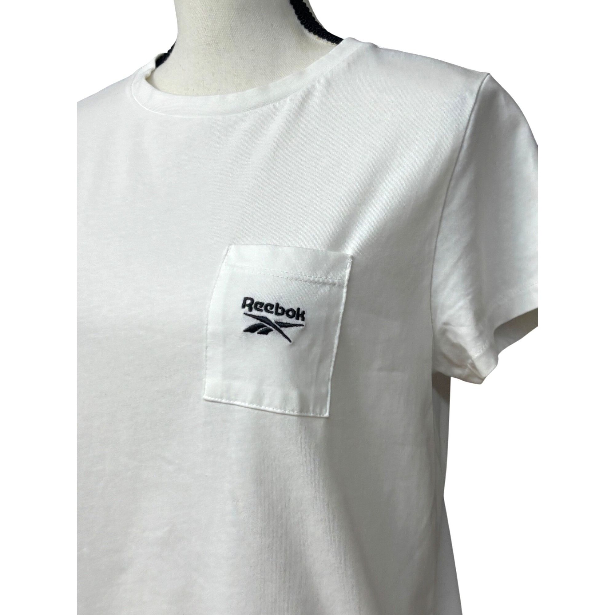 Reebok Reebok Women's Active Small-Logo Pocket Cotton T-Shirt, Whit Size L / US 10 / IT 46 - 4 Thumbnail