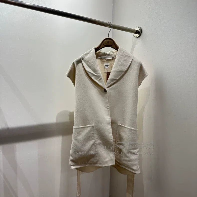 Hermes Hermes 2023SS Belted Pig Nose Cashmere Sweater Size XS / US 0-2 / IT 36-38 - 1 Thumbnail