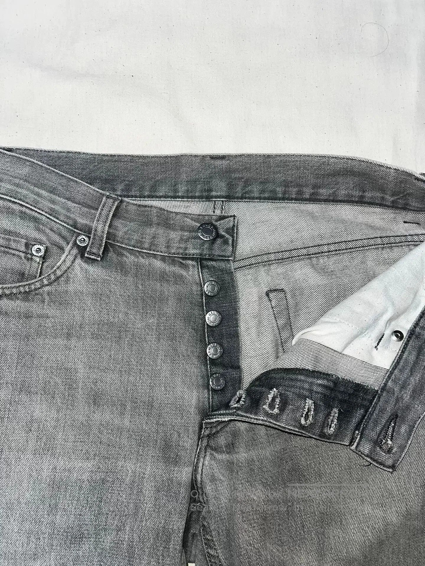 Helmut Lang Helmut Lang Frayed Denim Pants Size M. Size US 32 / EU 48 - 3 Thumbnail