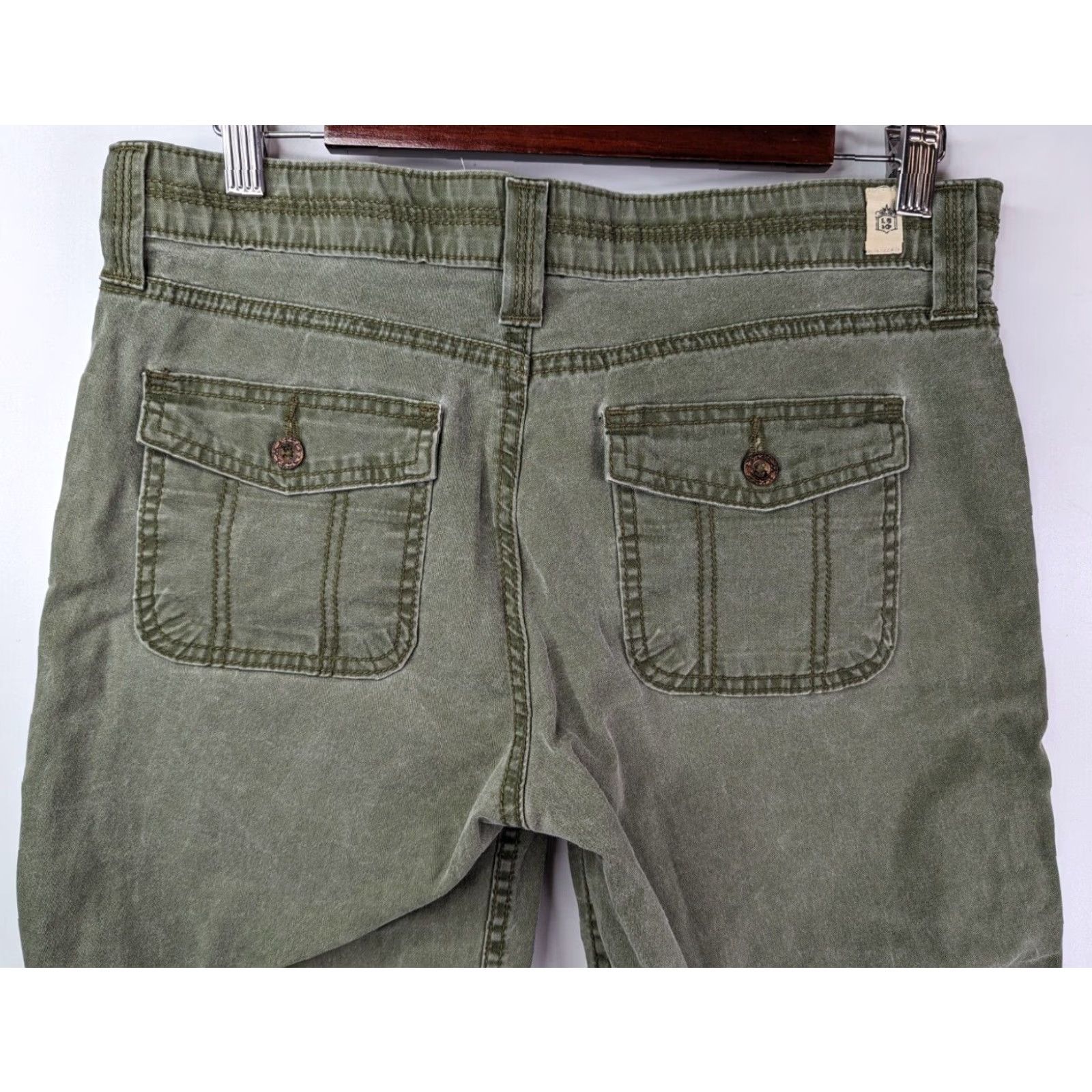 Levi's Levi's 525 Jeans Capri Mid-Rise Green 8 Regular 21in Inseam Denim Cotton Spandex Women's Size 30" / US 8 / IT 44 - 5 Thumbnail