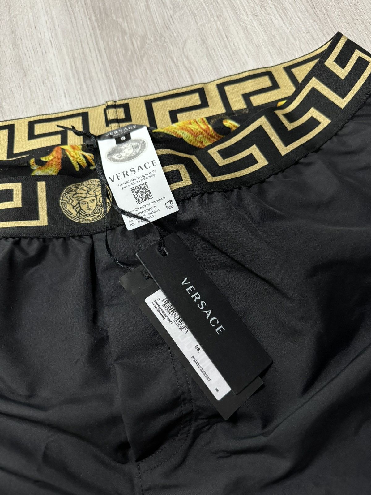 Versace Versace Swim Shorts New Size US 40 / EU 56 - 2 Thumbnail