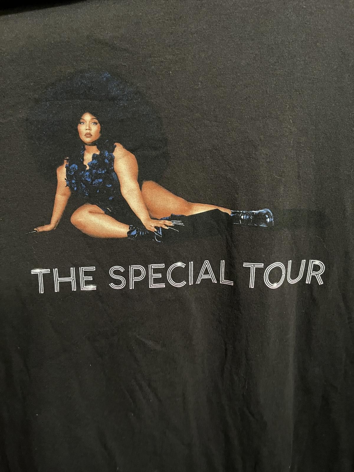 Designer Lizzo Sexy T-shirt - Afro The Special Tour Shirt 2XL Size XXL / US 16-18 / IT 52-54 - 4 Thumbnail