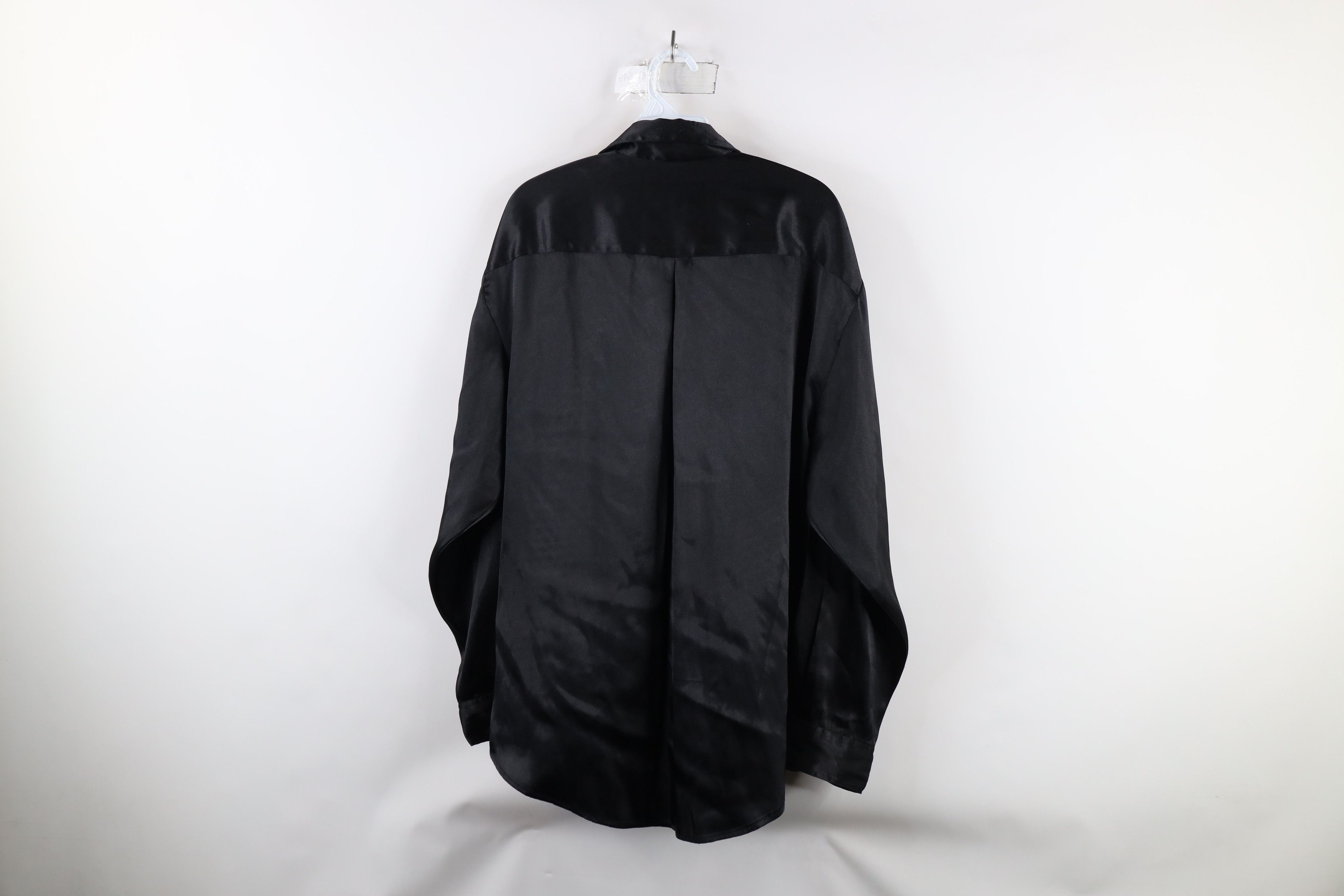 Vintage Vintage 90s Streetwear Polyester Collared Button Shirt Black Size US M / EU 48-50 / 2 - 13 Thumbnail