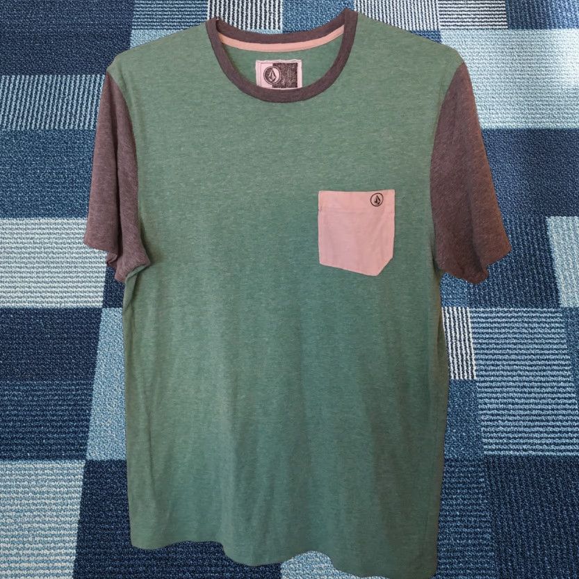 Volcom VOLCOM Mens L T-Shirt Short Sleeve Pocket Colorblock Logo Crew Neck Multicolor Cotton Blend Regular Fit Size US L / EU 52-54 / 3 - 1 Thumbnail