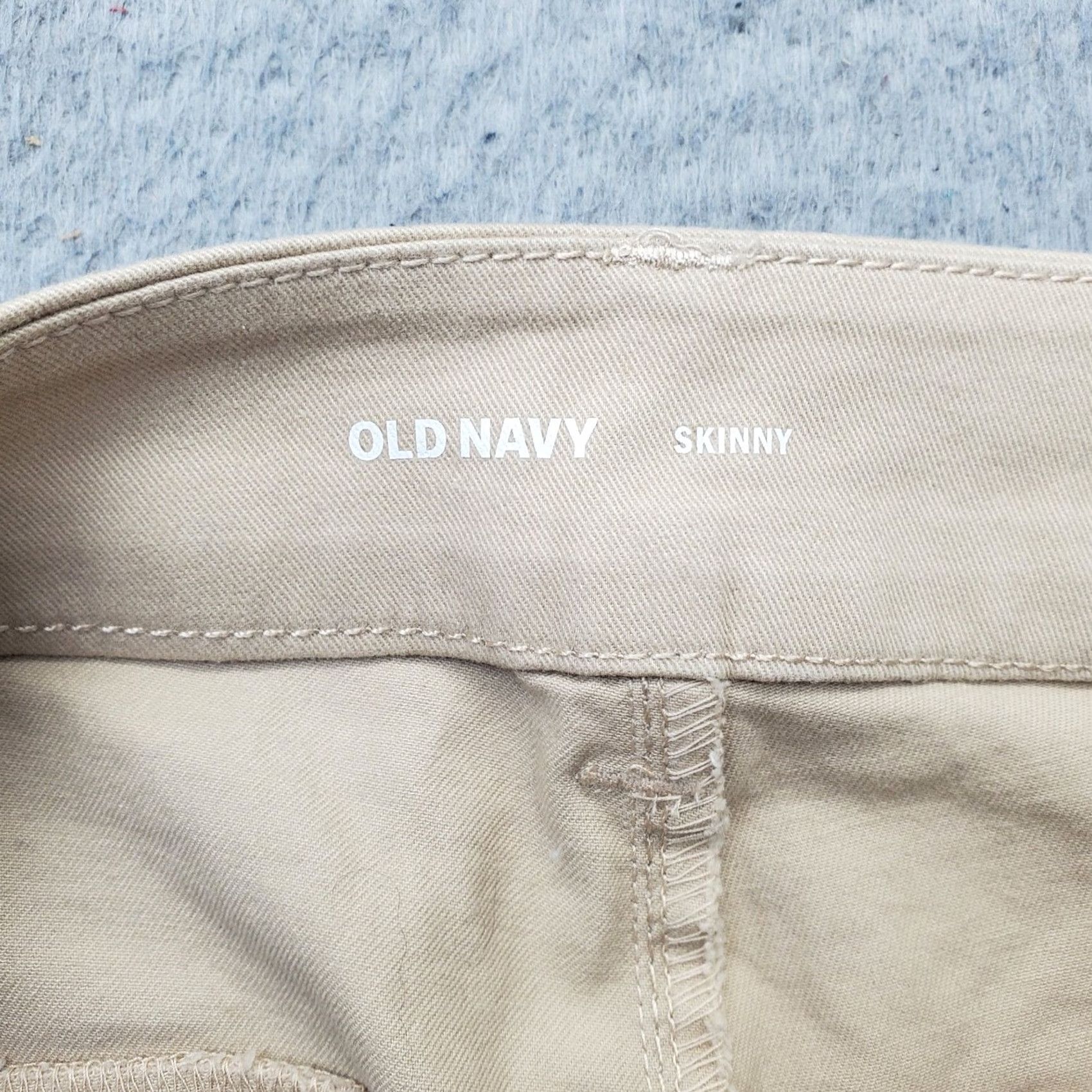 Old Navy Old Navy Chino Pants Womens Size 10 Tan Cotton Slash Pocket Formal Skinny Leg Size 32" / US 10 / IT 46 - 7 Thumbnail