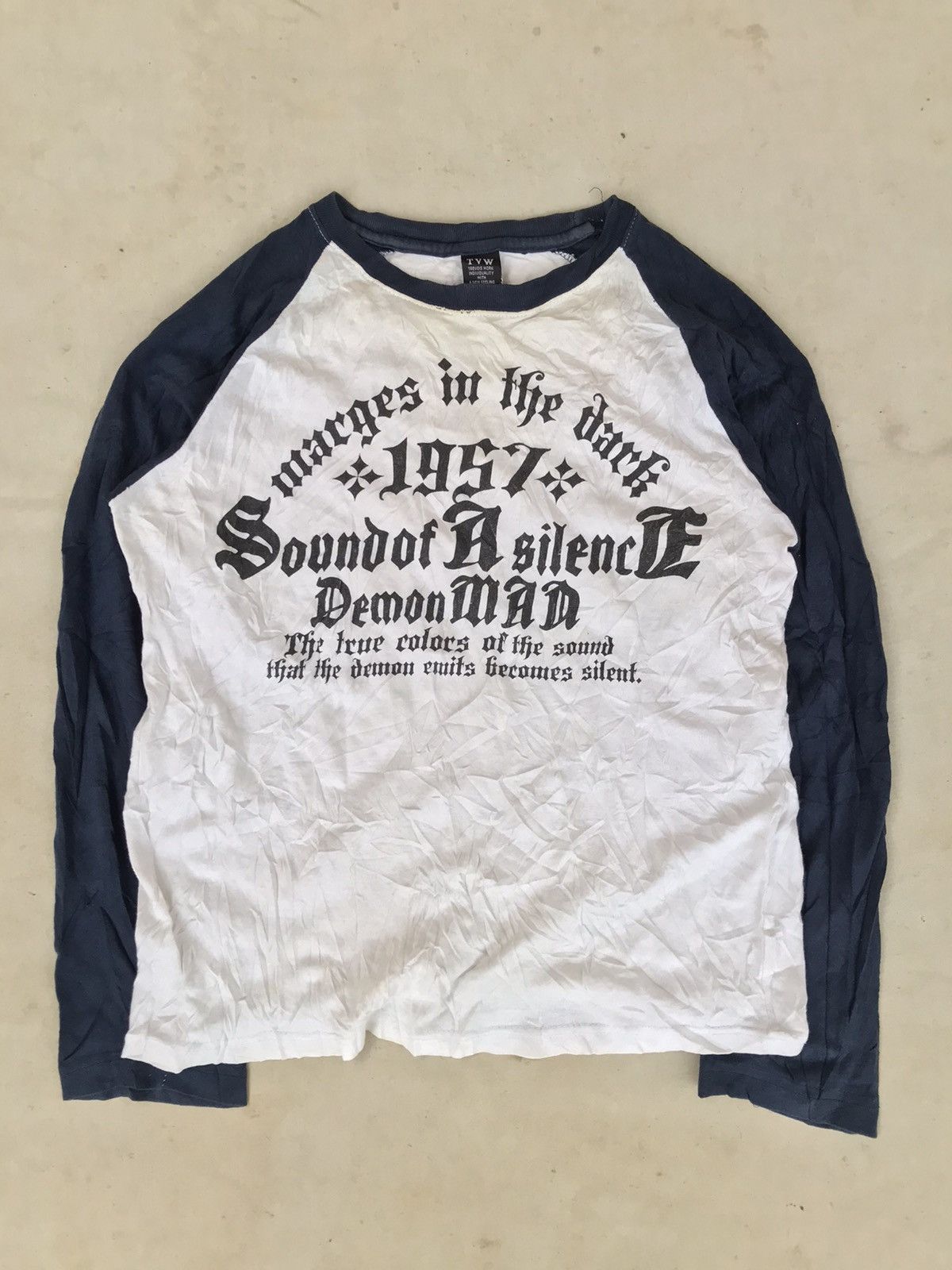 image of Beauty Beast x If Six Was Nine Demon Mad Gothic Poem Long Sleeve Japan Tvw in White (Size Medium)