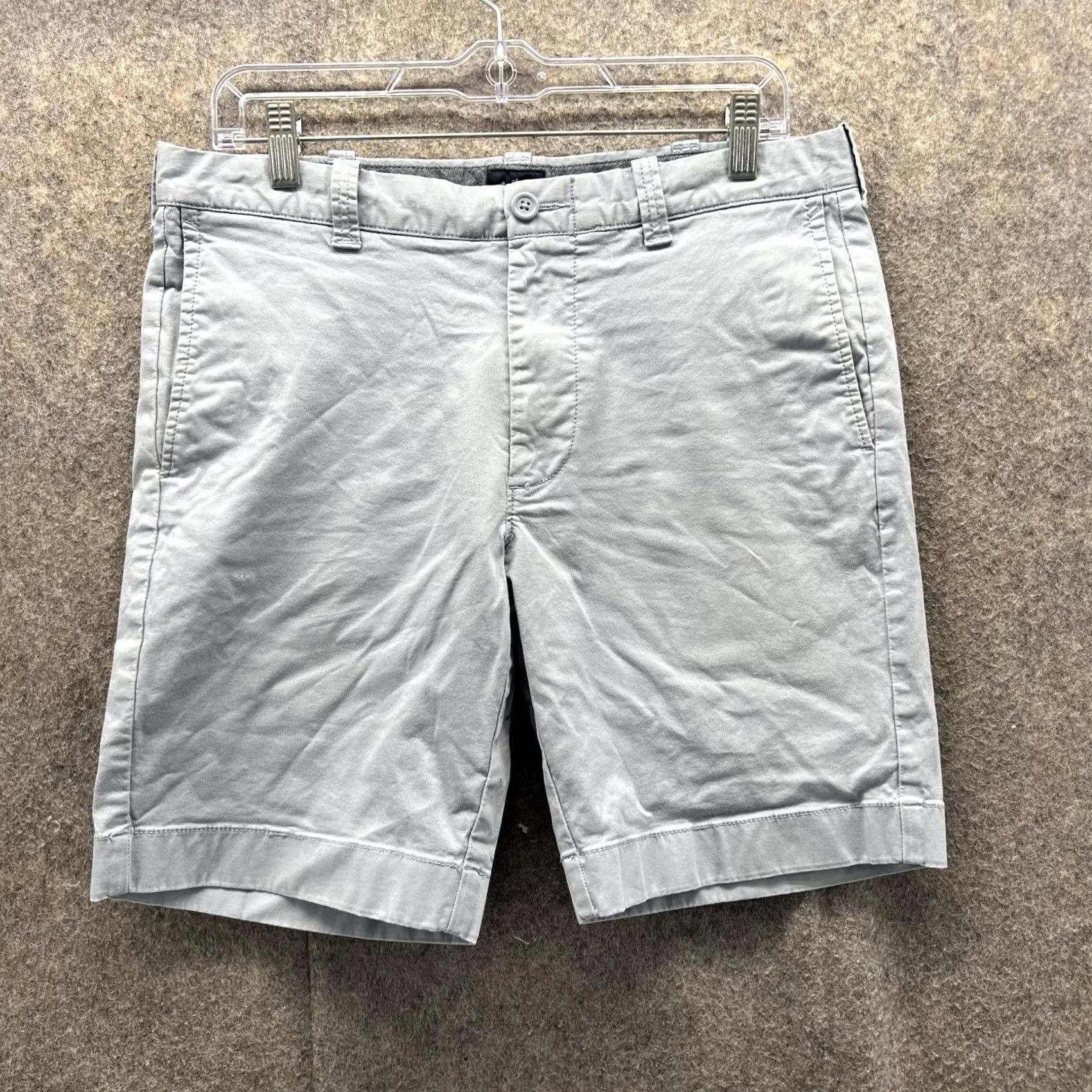J.Crew J.CREW Shorts Men 32 Flat Front Cotton Chino Casual Blue Nylon? Size US 32 / EU 48 - 2 Thumbnail