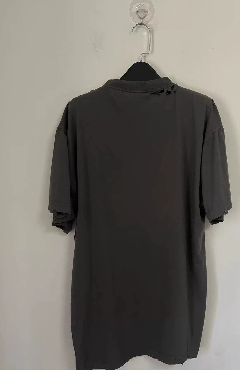 Balenciaga Balenciaga Human being Dark Grey Short Sleeve T-shirt Size US S / EU 44-46 / 1 - 2 Thumbnail