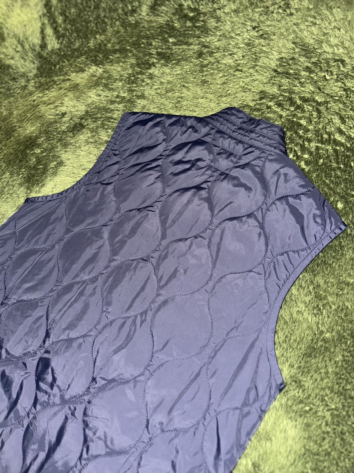Carhartt Wip [M] Carhartt WIP Quilted Camp Liner Vest Navy Size US M / EU 48-50 / 2 - 7 Thumbnail