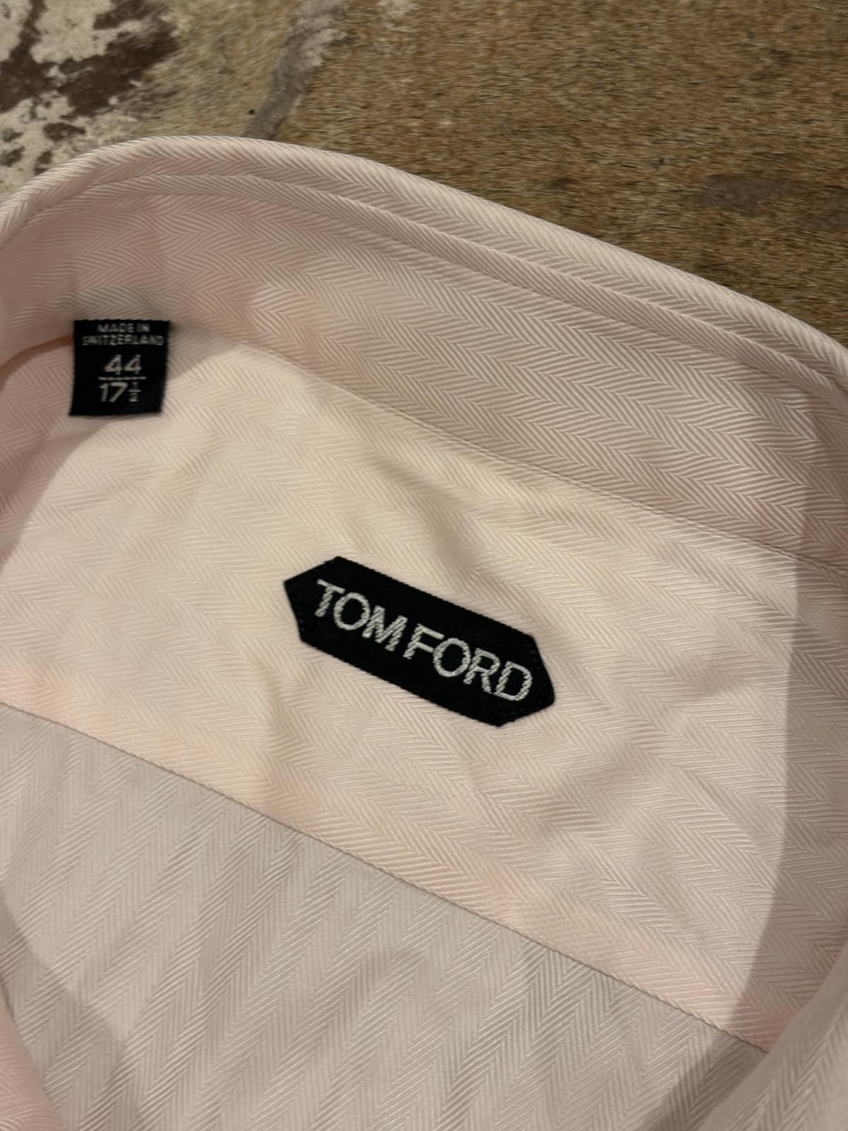 Tom Ford Tom Ford Herringbone Dress Shirt Size US XL / EU 56 / 4 - 2 Thumbnail