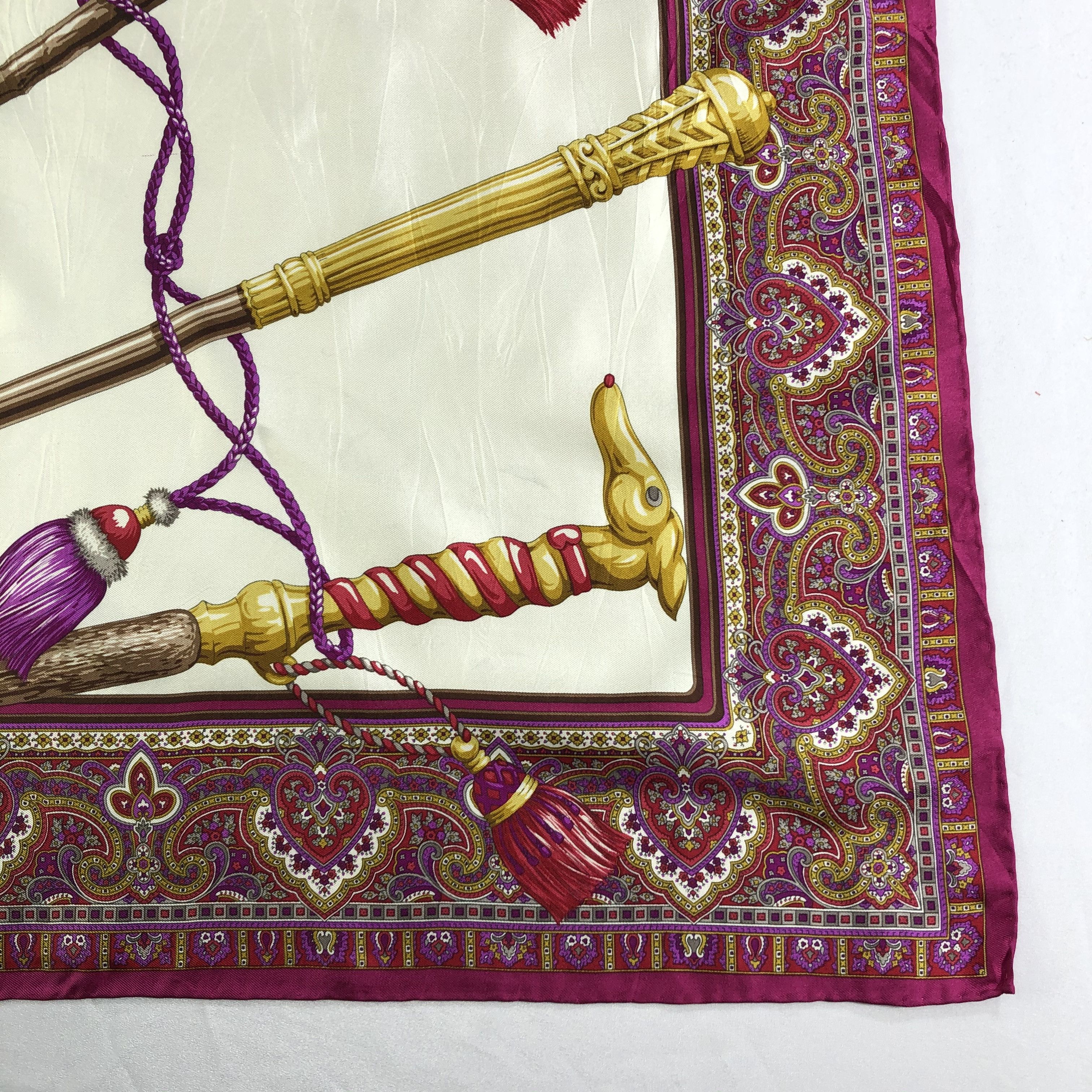 Trussardi × Vintage Vintage Trussardi Silk Scarf Size ONE SIZE - 4 Thumbnail
