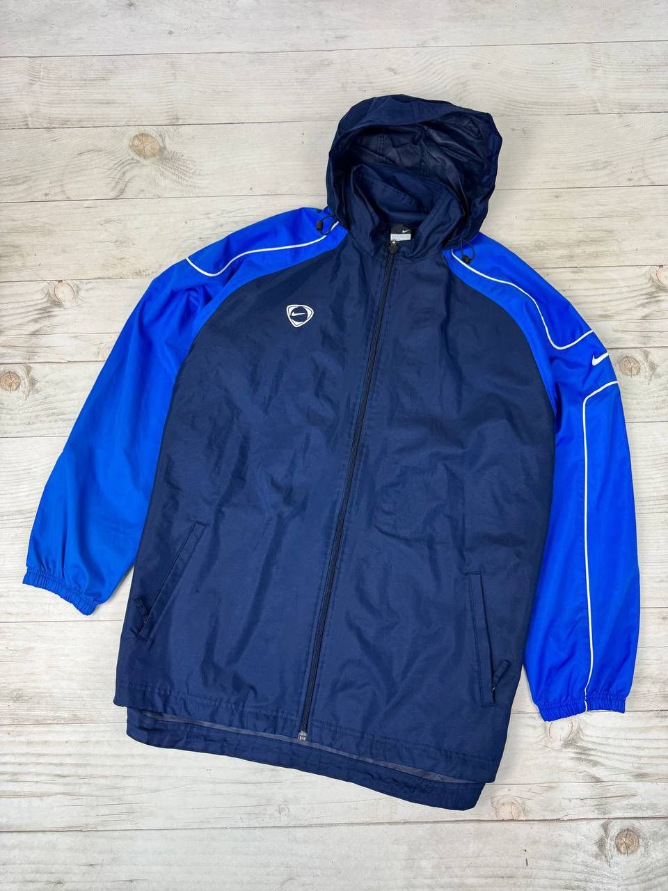 Nike Vintage Nike Windbreaker Jacket Hooded Nylon Swoosh 00s Size US XXL / EU 58 / 5 - 1 Thumbnail