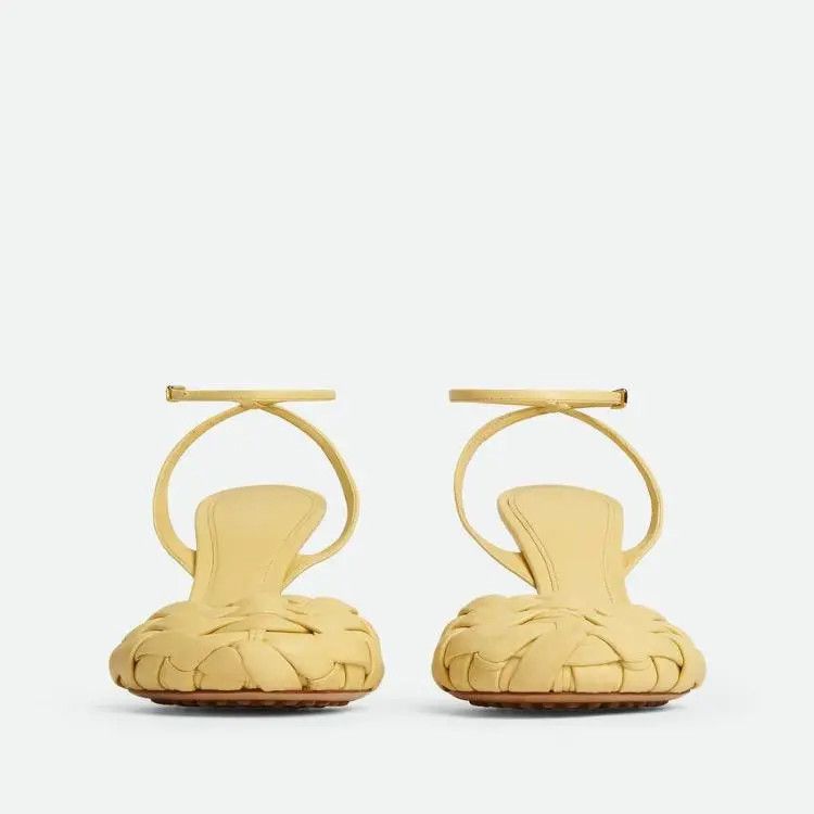 Bottega Veneta o1n1vont1225 Freckles Pumps in Natural Size US 6.5 / IT 36.5 - 2 Thumbnail