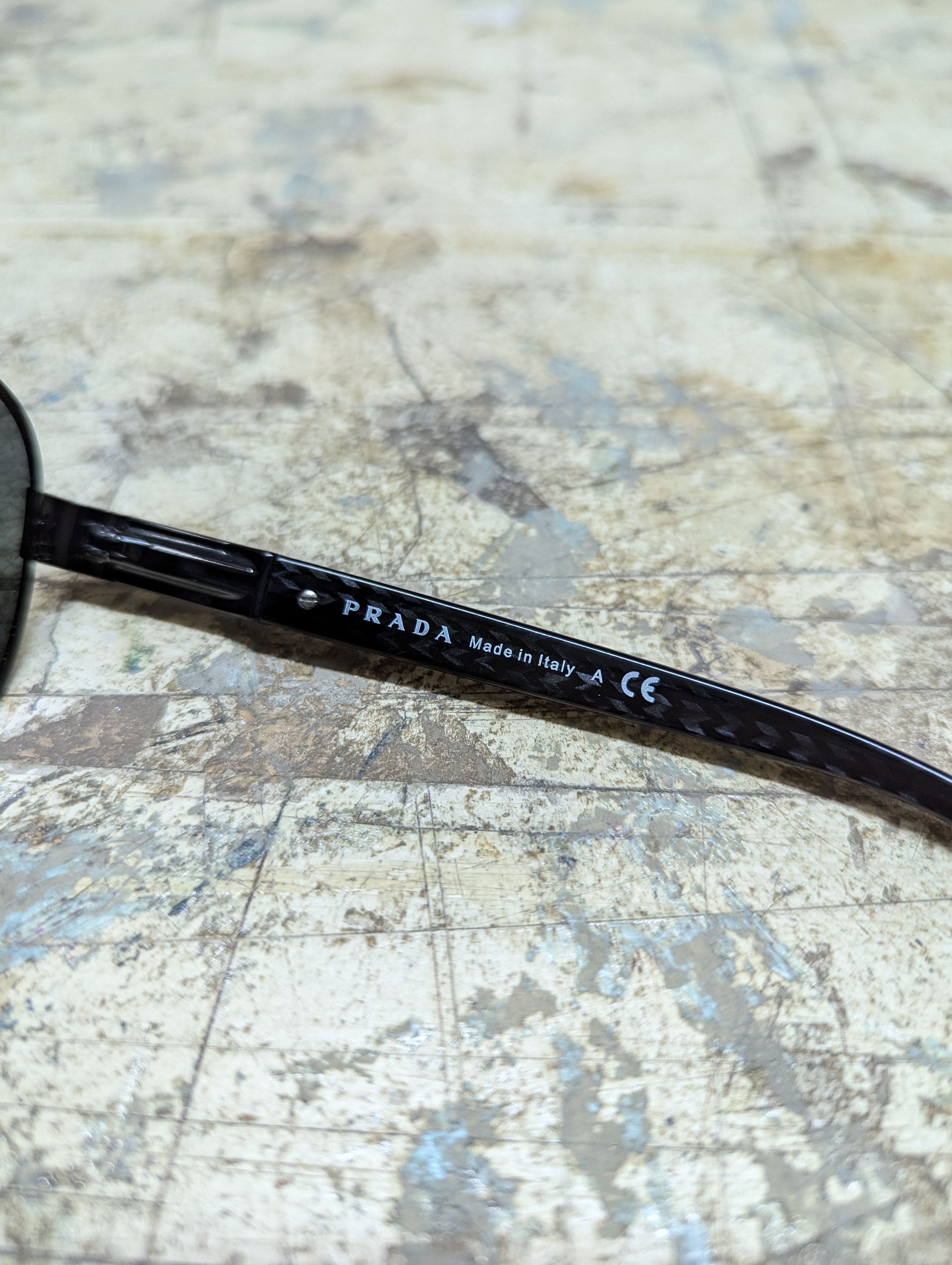 Prada 00s Prada Carbon Pattern Aviator Sunglasses Size ONE SIZE - 14 Thumbnail